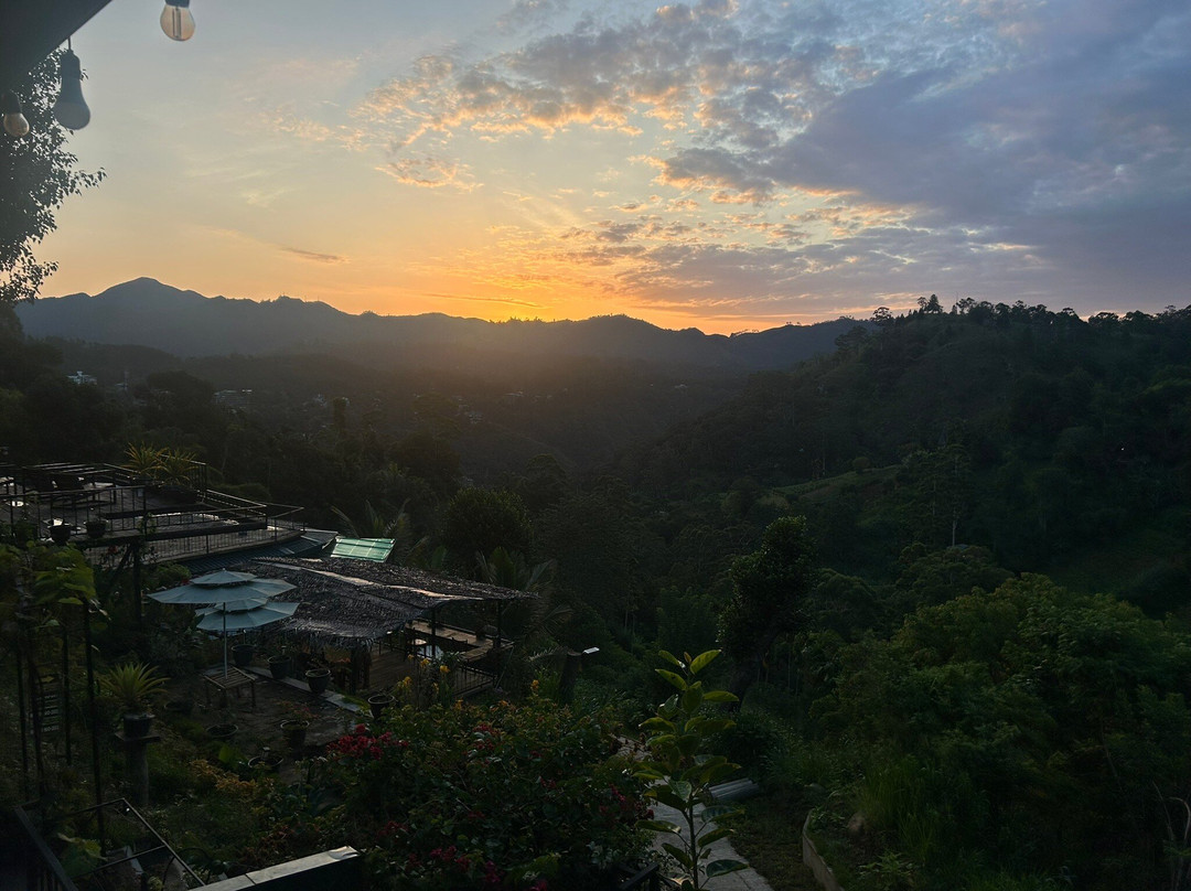 Ceylon leisure travels with sanju-Ja Ela必去景点