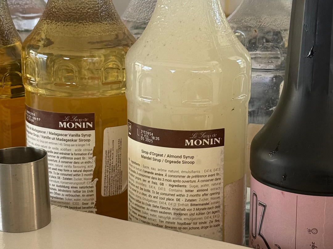 庞尼科尼斯酒店主图