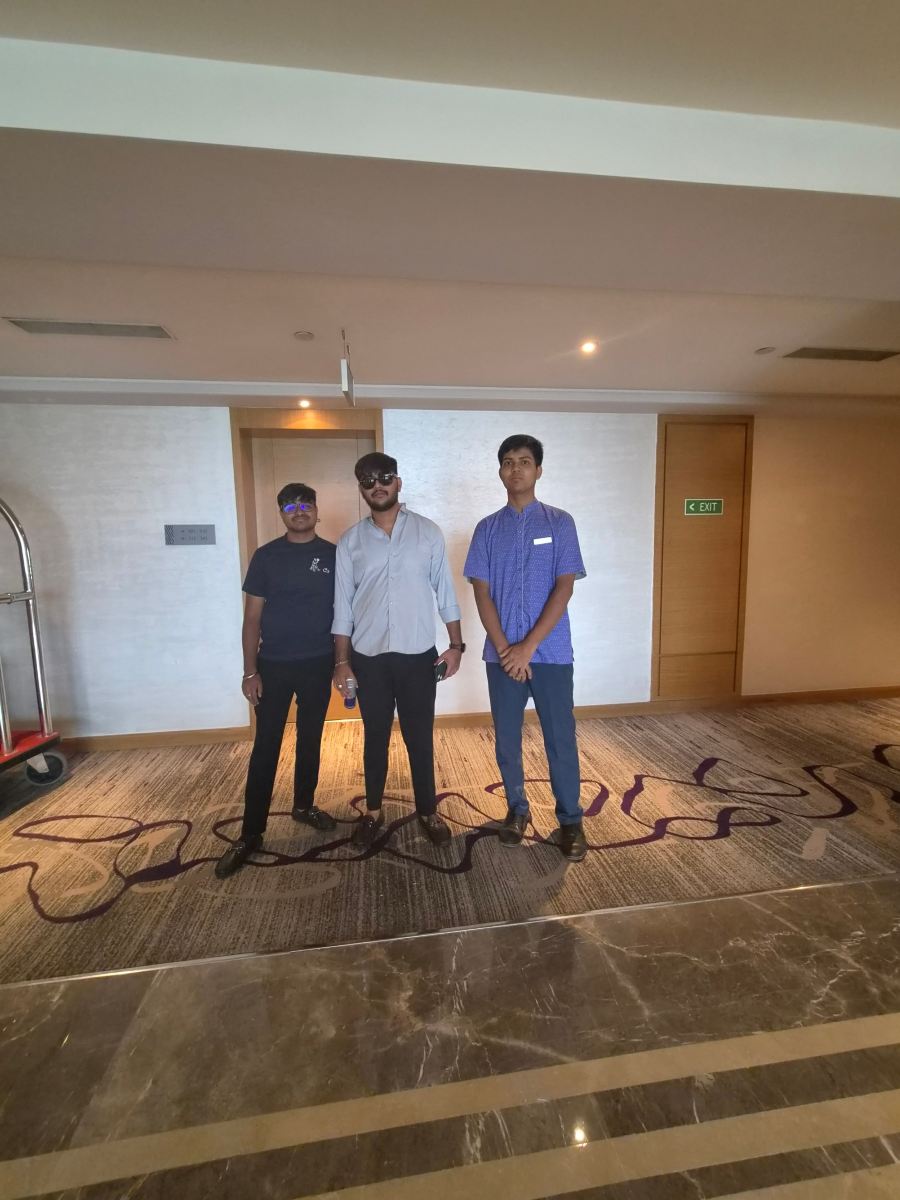 Vivanta布巴内斯瓦尔DN广场-旅行者