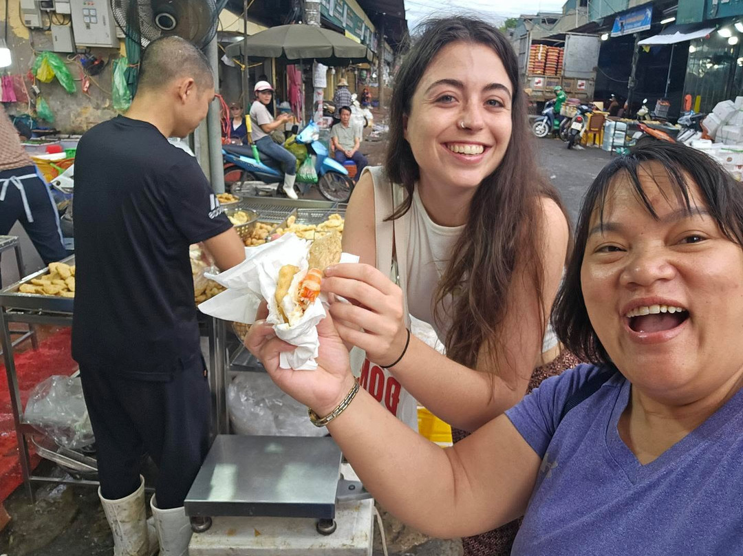 Chef Duyen's Home Cooking Classes & Tours-Ba Dinh必去景点