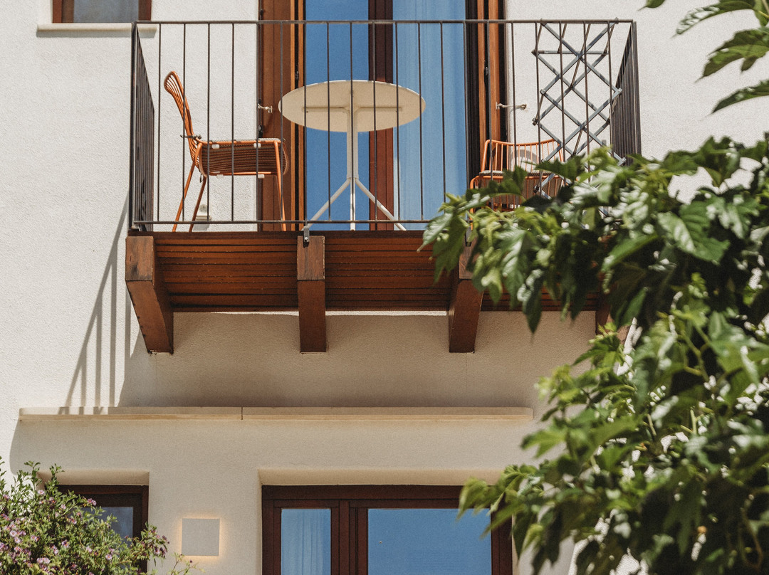 The Authentic Village Boutique Hotel主图