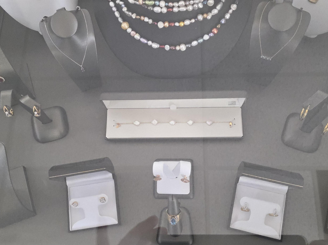 Jean's Jewelers Inc-弗兰特罗亚尔必去景点