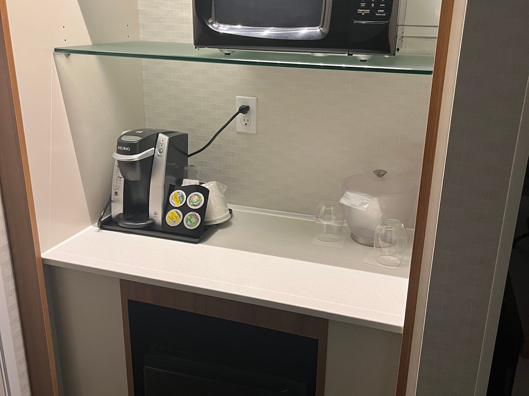 肯纳威克三城SpringHill Suites酒店主图