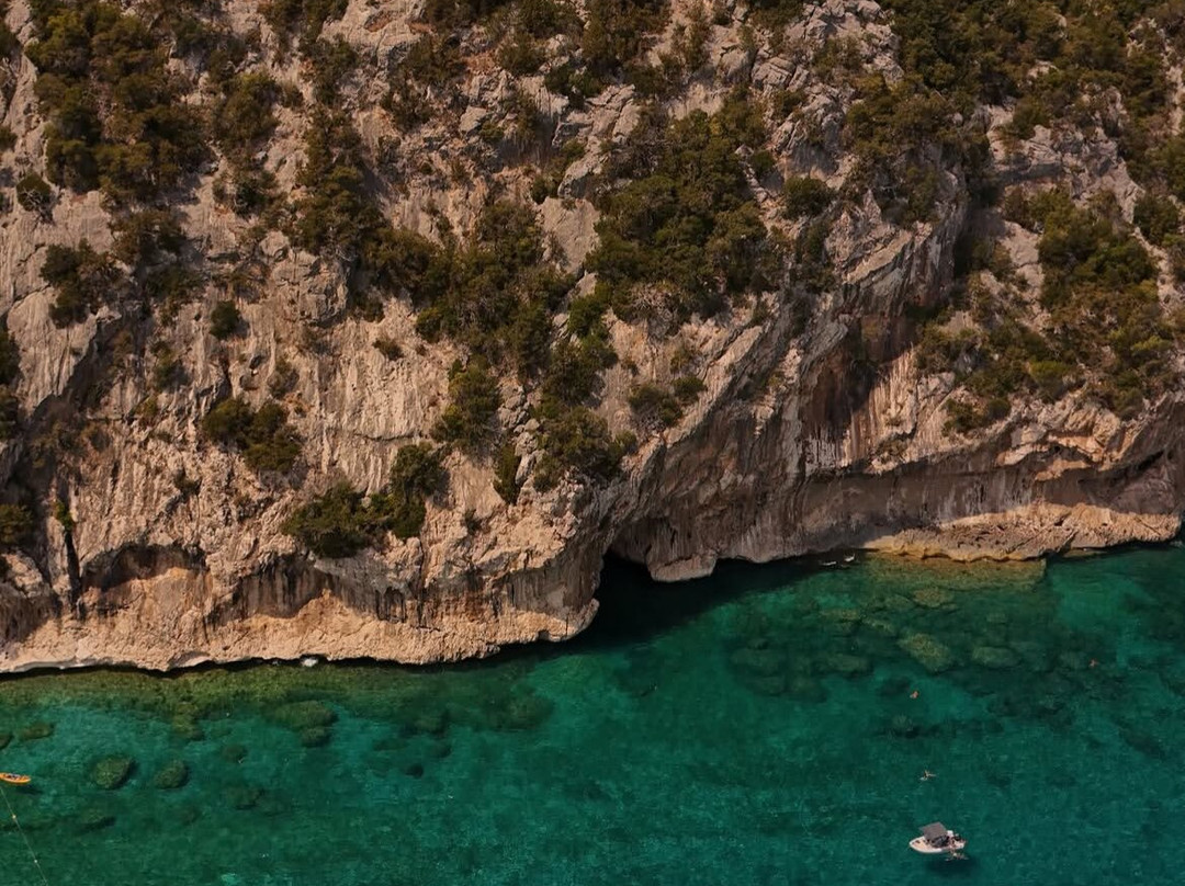 Sardinia Boat Eastperience-La Caletta必去景点