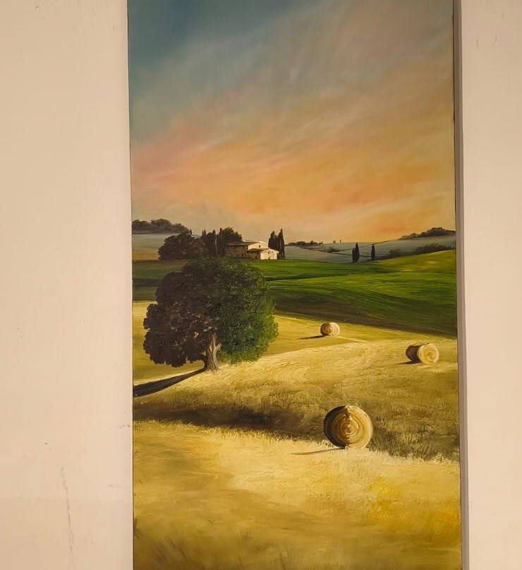 Artemisia Gallery-皮恩扎必去景点