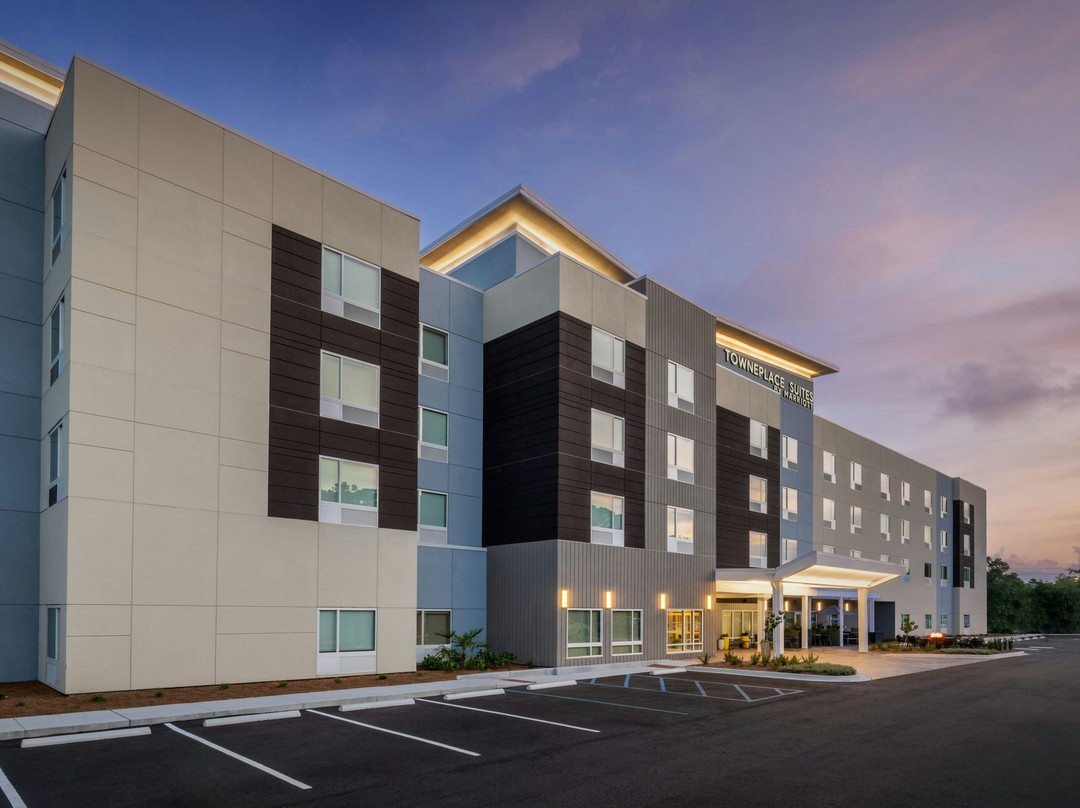 不伦瑞克的 TownePlace Suites 酒店由 Marriott