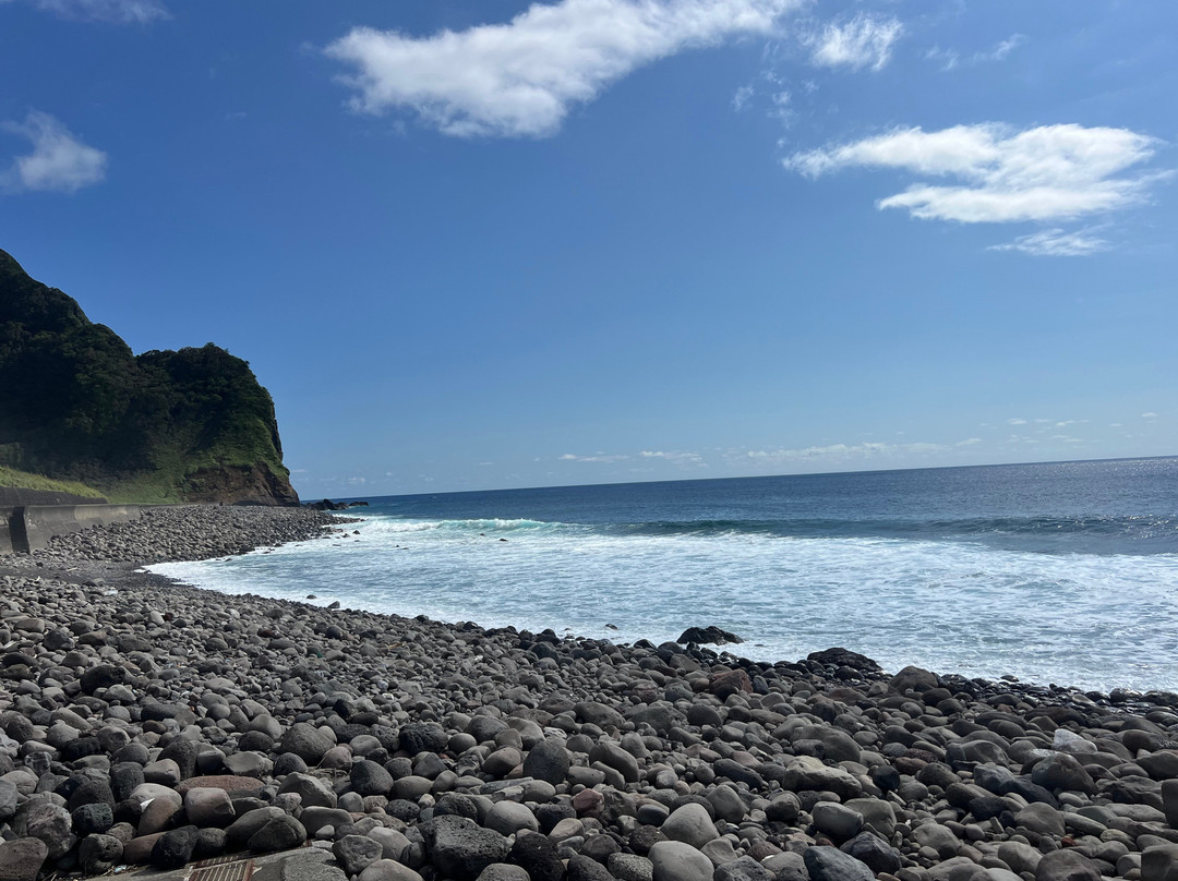Yokoma Beach-八丈岛必去景点