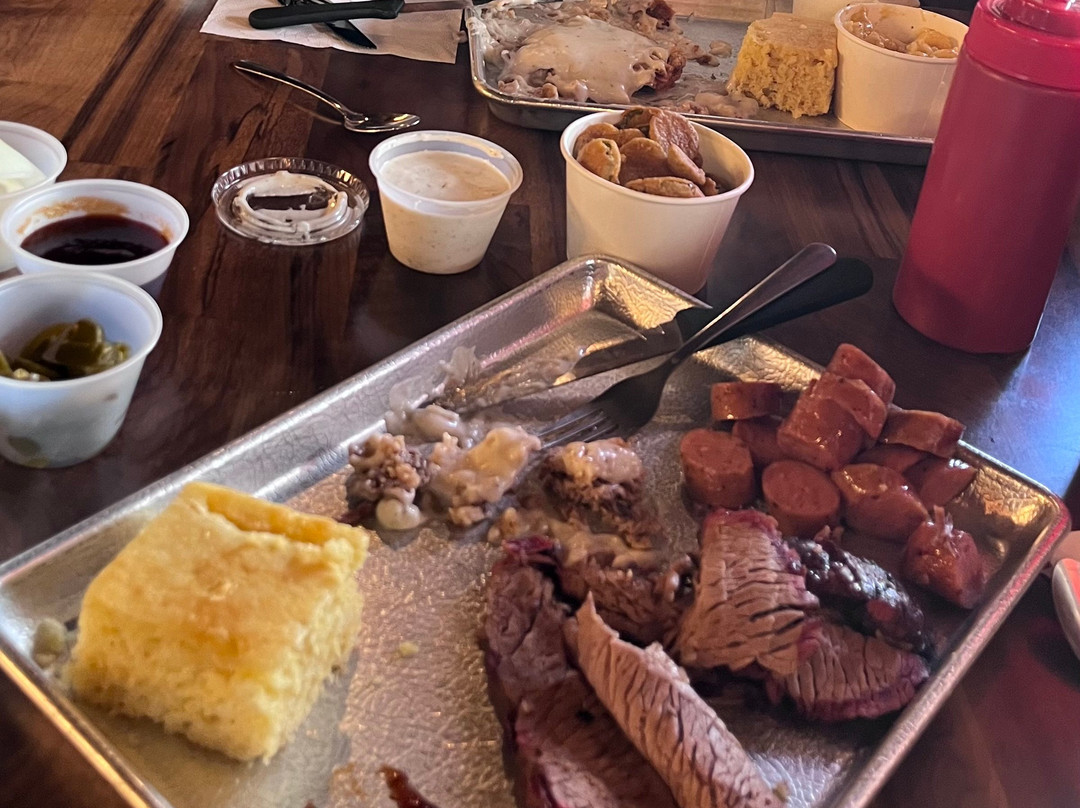 Roy's crew bbq