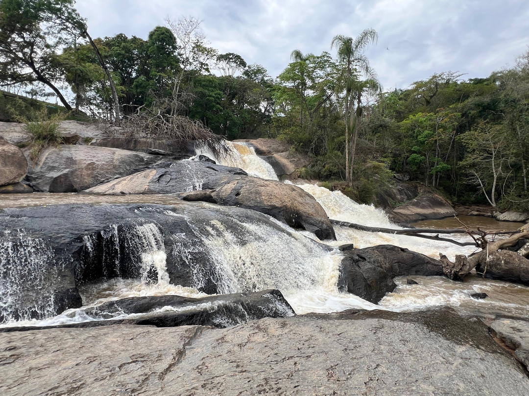 Parque Natural Terra das Cachoeiras-Bueno Brandao必去景点