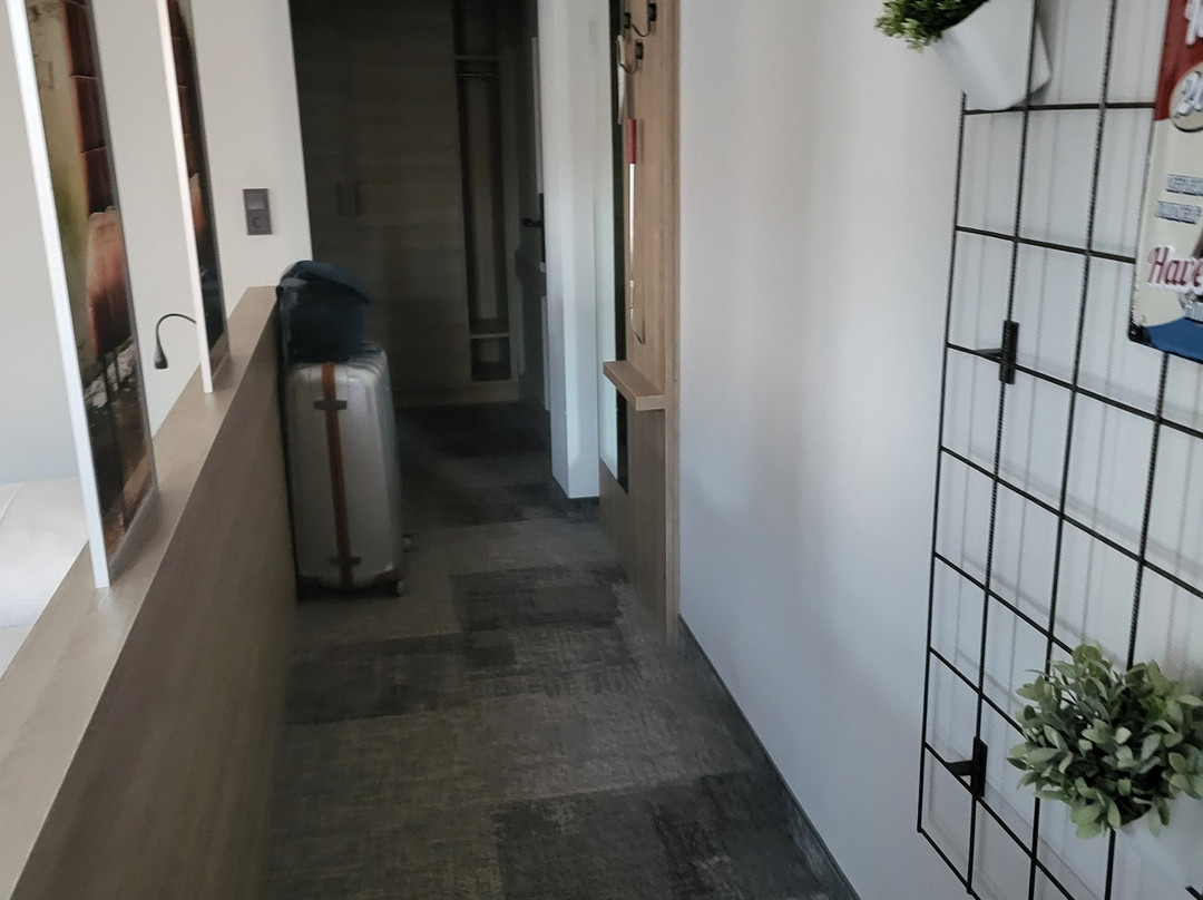 阿历克斯桑德斯酒店寄宿公寓及餐厅主图