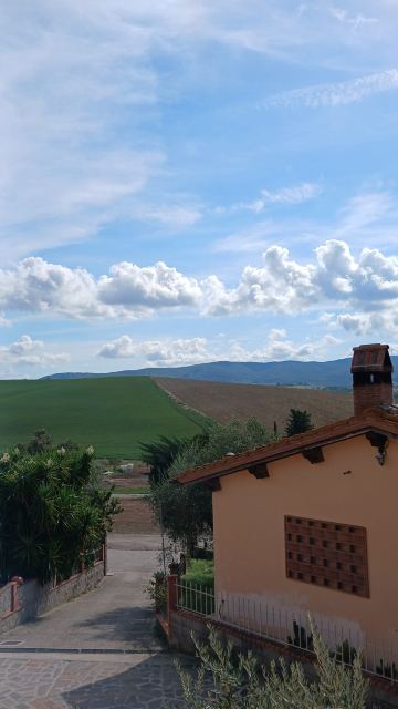 Il Nido d'Amore - Lorenzana Colombaie-旅行者