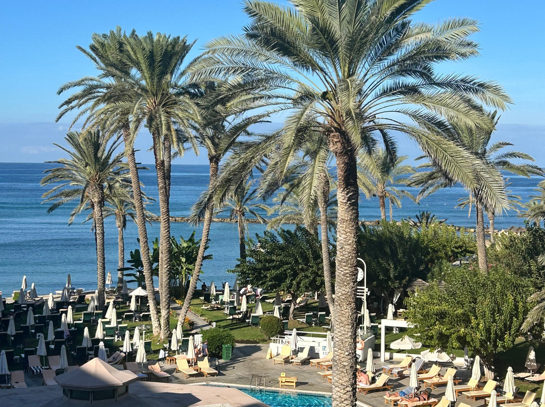 Constantinou Bros Pioneer Beach Hotel主图