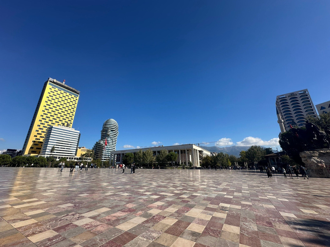 Skanderbeg Square-地拉那必去景点
