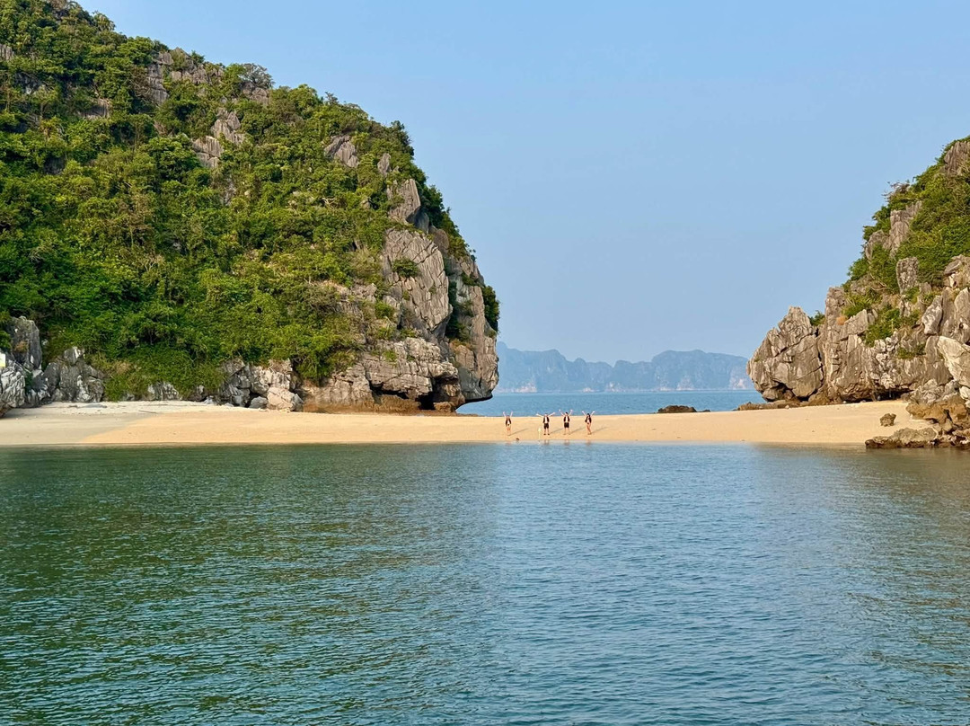 Cabalina Beach-卡巴必去景点
