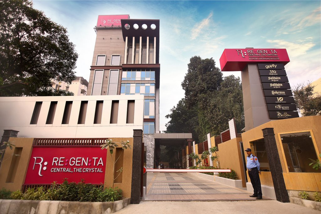 坎普尔酒店住宿-Regenta Central The Crystal