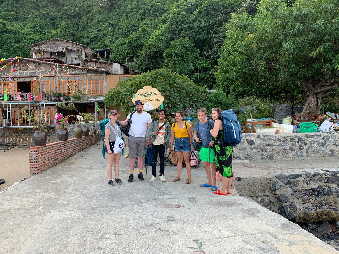 Cat Ba Xanh Spring Garden Hotel