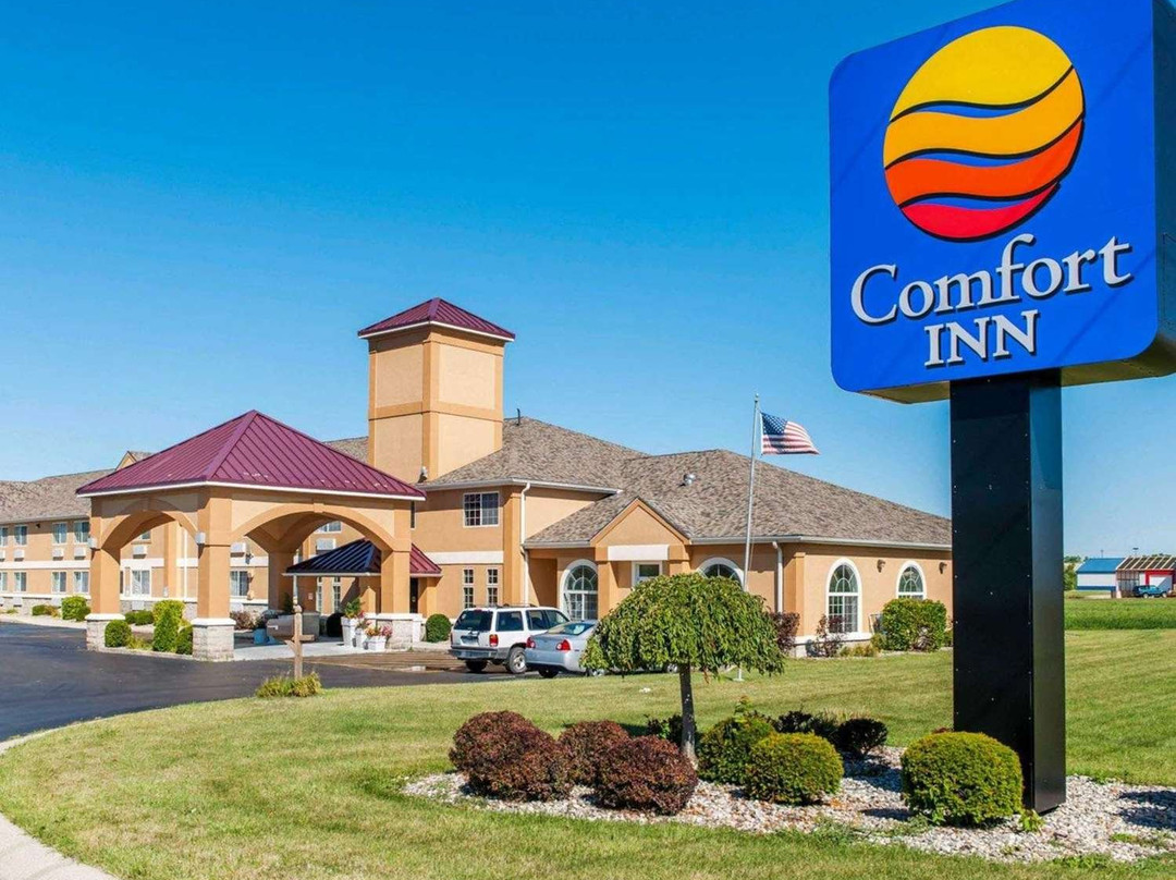 Comfort Inn Near Ouabache State Park主图