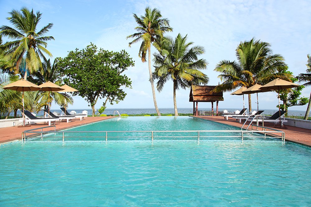 Abad Whispering Palms-官方