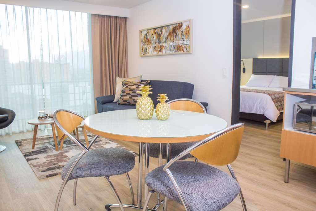 Novelty Suites Hotel