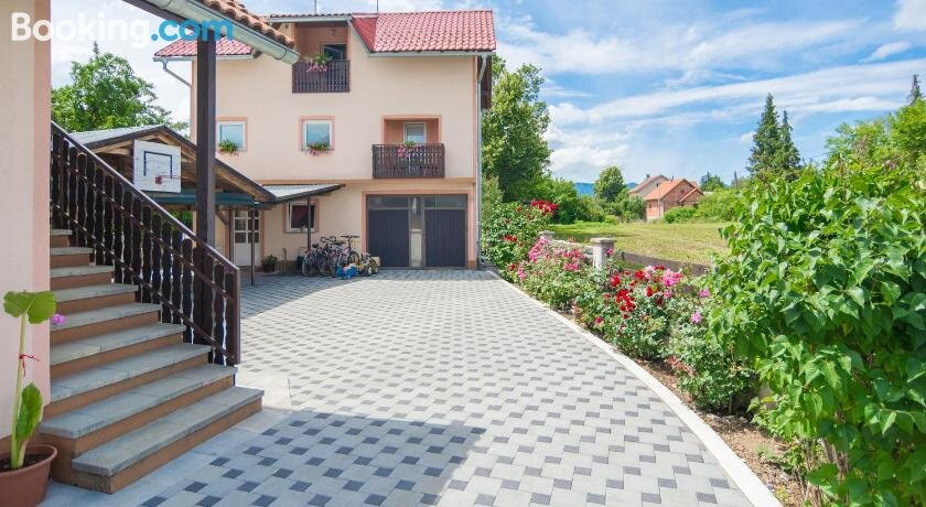Apartment Saric