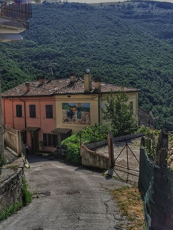 I Murales Di Cacciano-Cacciano必去景点