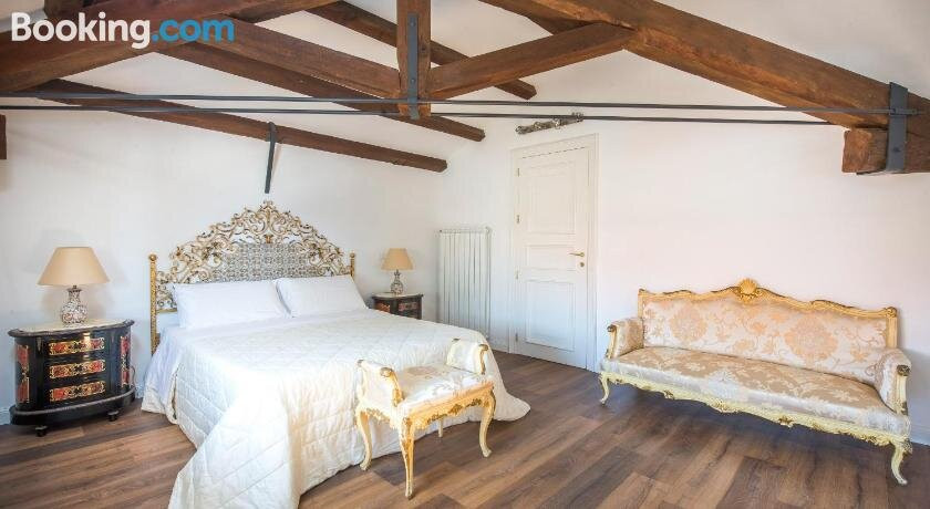 B&B Villa Liberty sul Mare主图