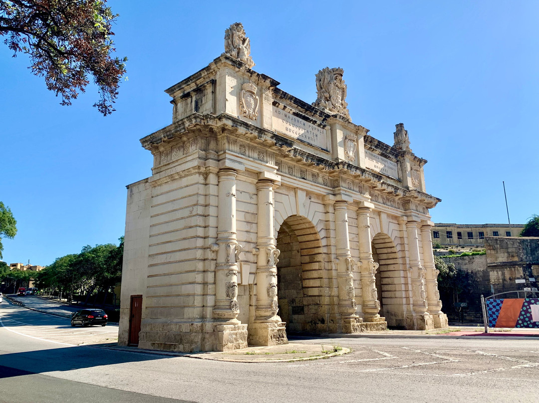 Porte Des Bombes景点图片