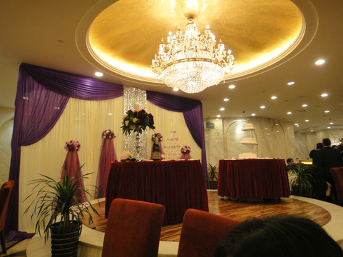 江南村酒家主图