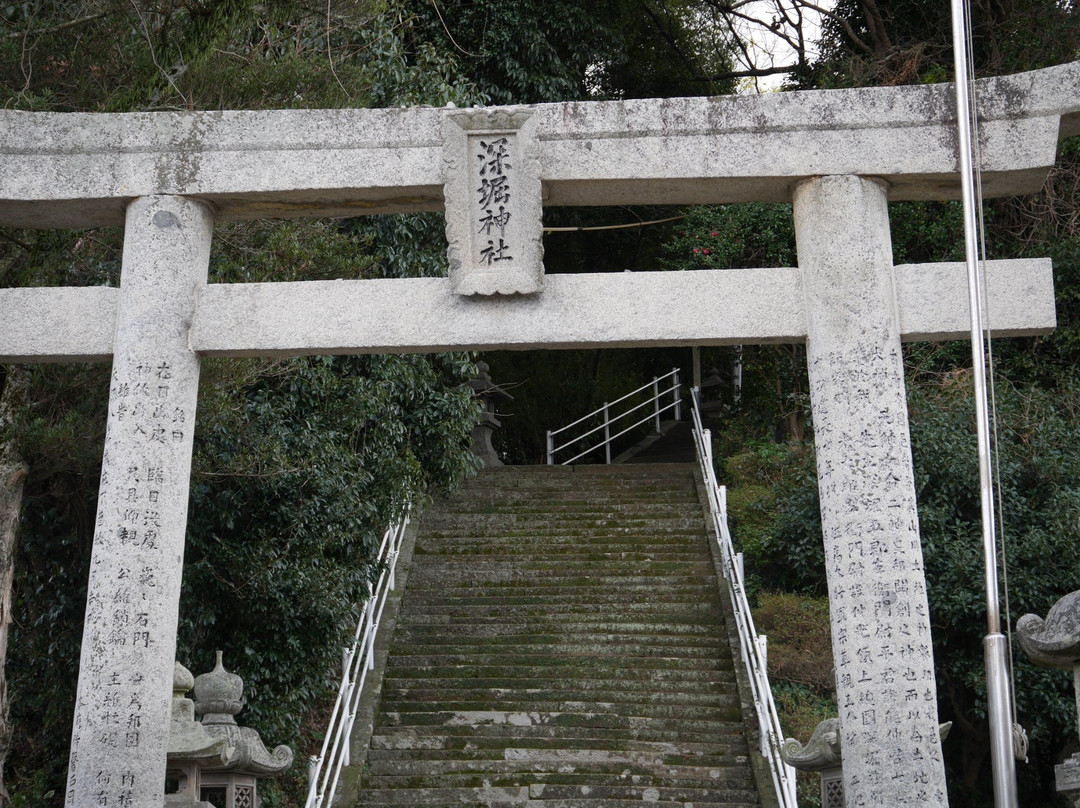 Fukahori Shrine景点图片