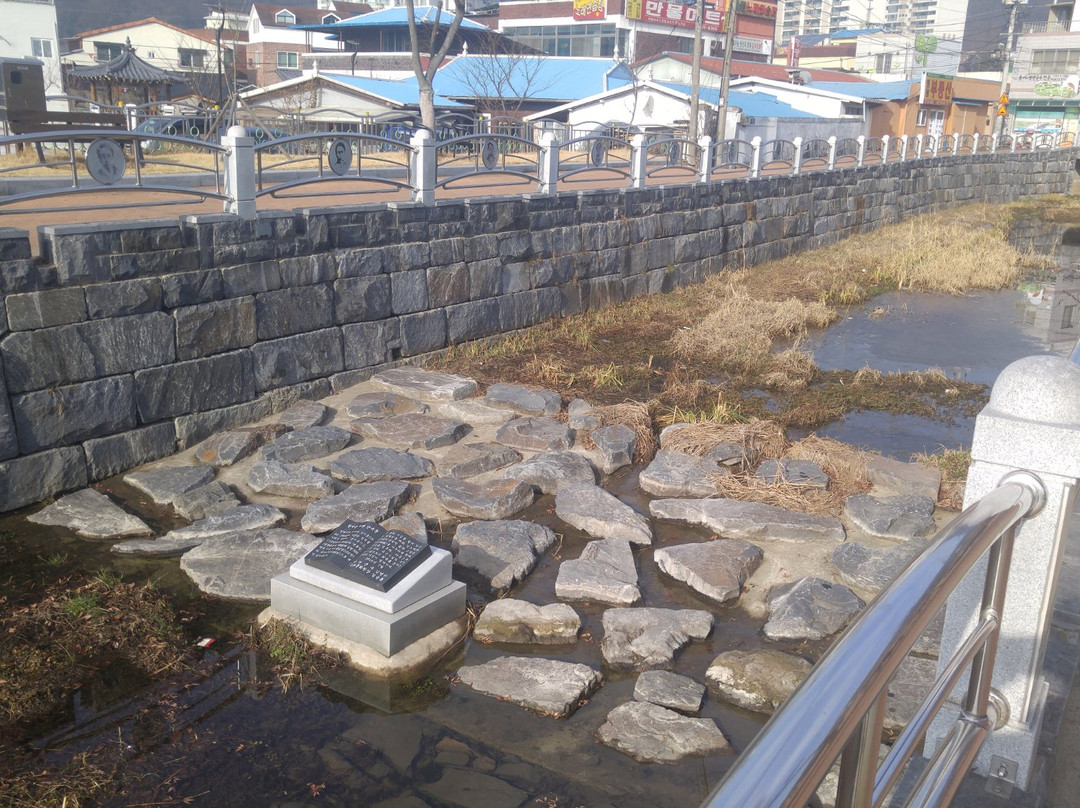 Birthplace of Jeong Jiyong-沃川郡必去景点