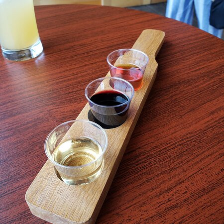 Mount Defiance Cidery & Distillery景点图片