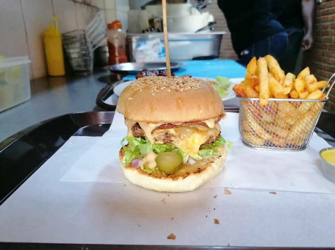Mim's Burger