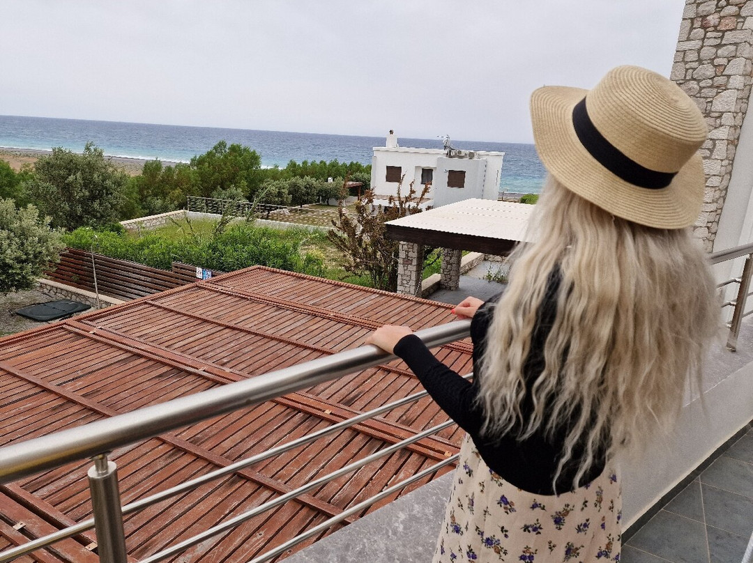 Antonoglou Beach Villas
