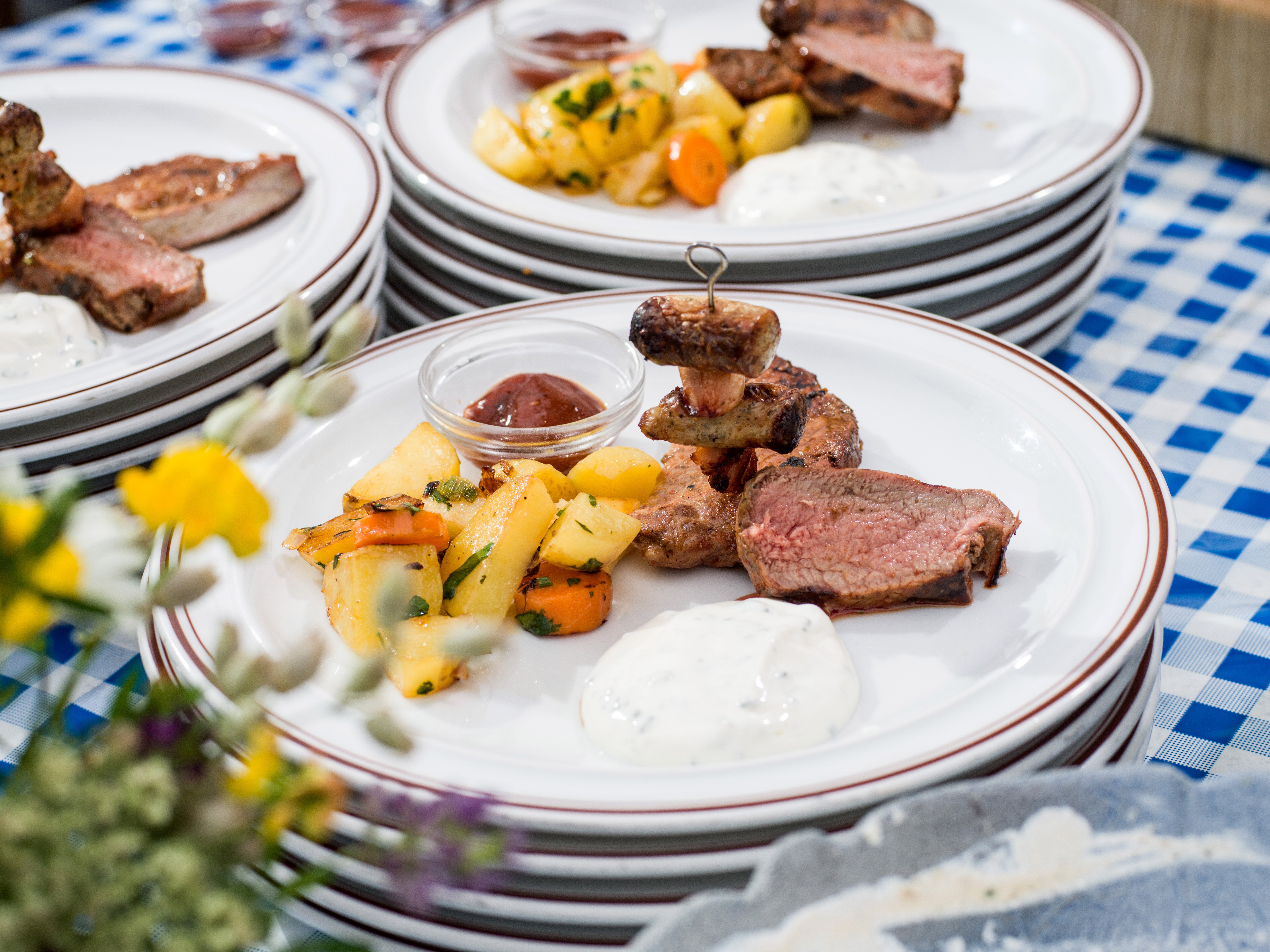 Adelsbergers Bergland-官方