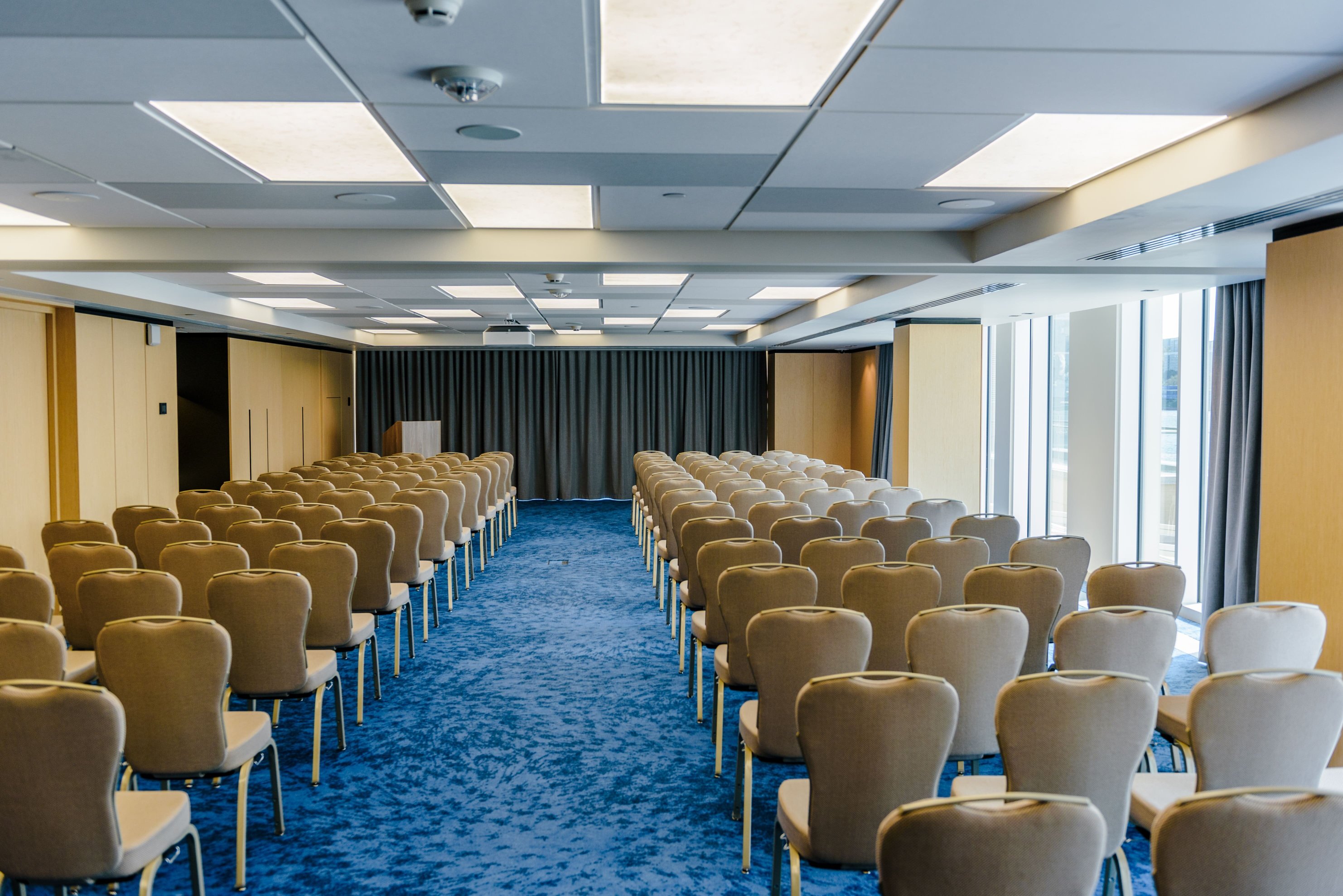 Vladivostok Grand Hotel & Spa-商务中心/多功能厅