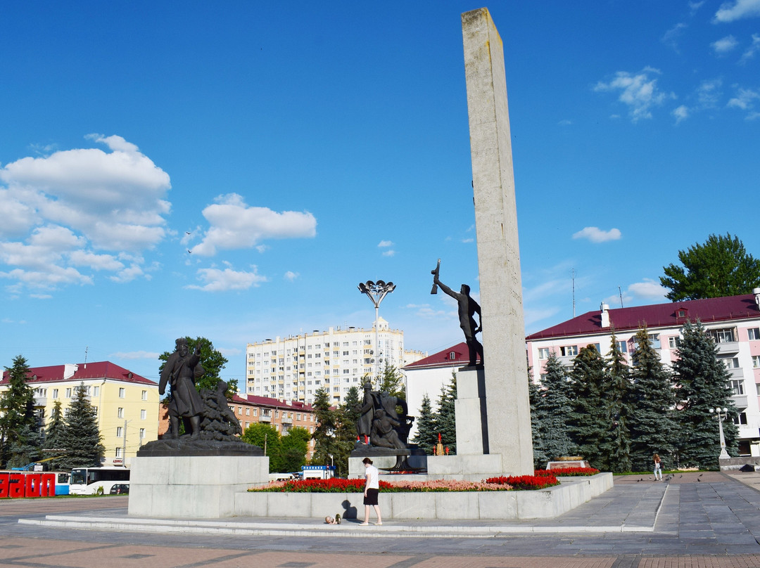 Monument to the Liberators of Bryansk景点图片