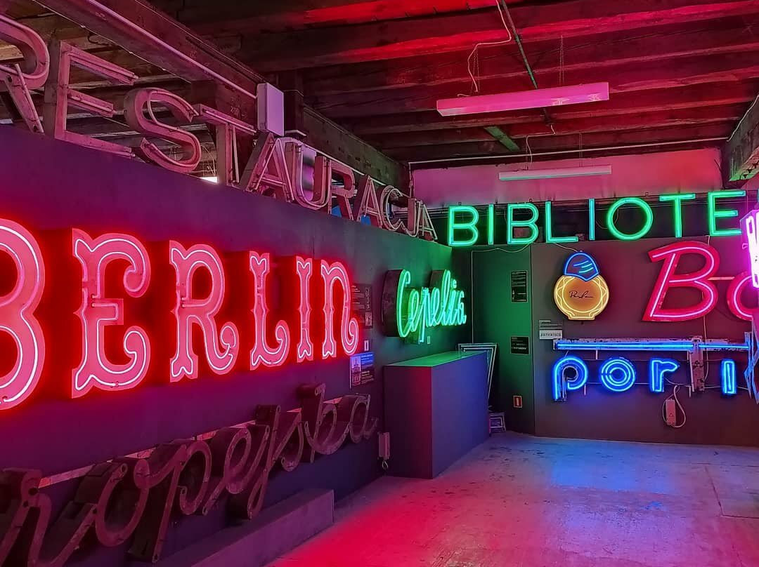 Neon Muzeum景点图片