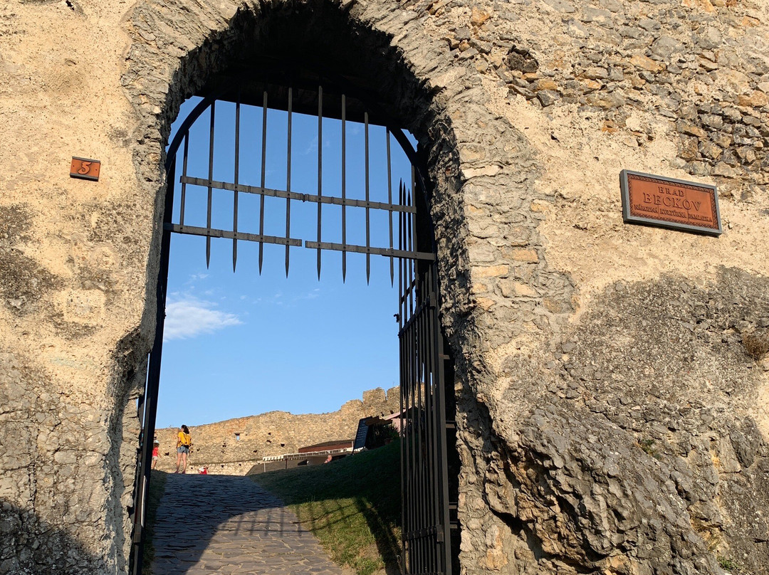 Beckov castle-Beckov必去景点