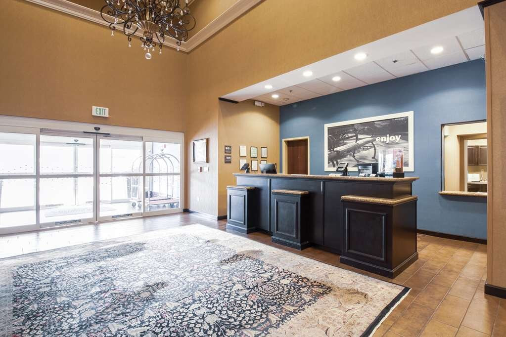 Hampton Inn & Suites Huntsville Hampton Cove主图