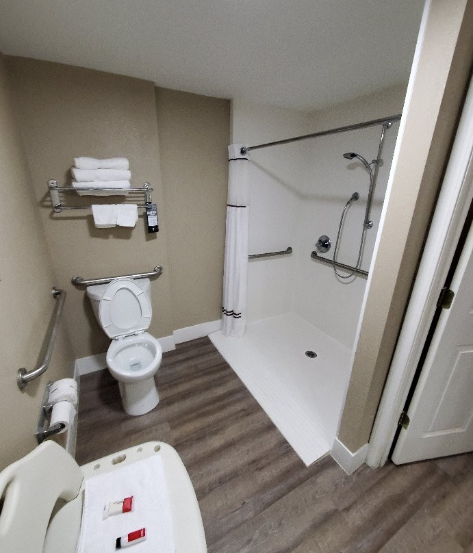 默弗里斯伯勒速8酒店主图