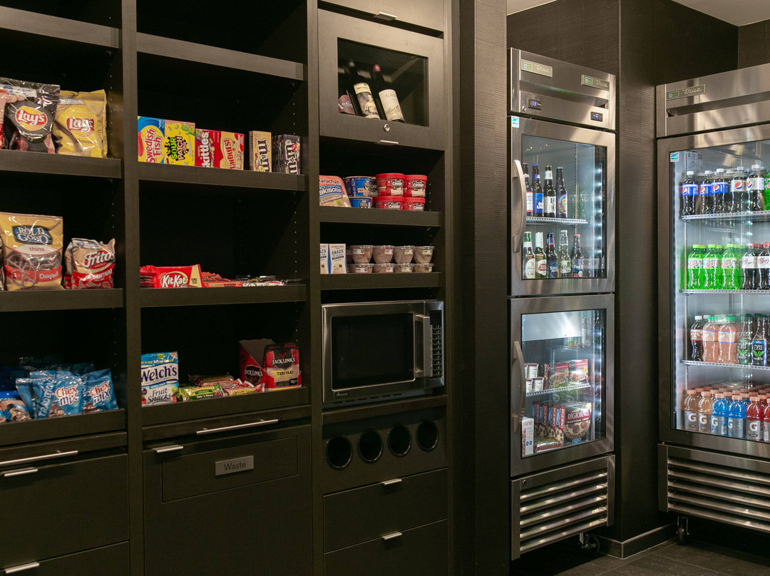 Courtyard Elkhart主图