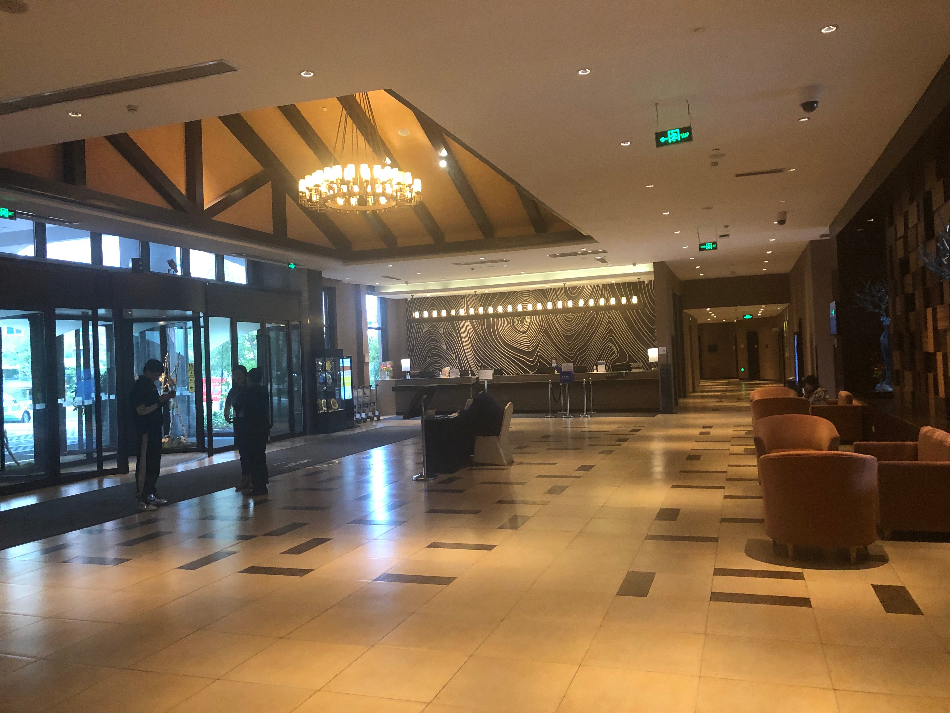 长白山万达智选假日酒店-浴室
