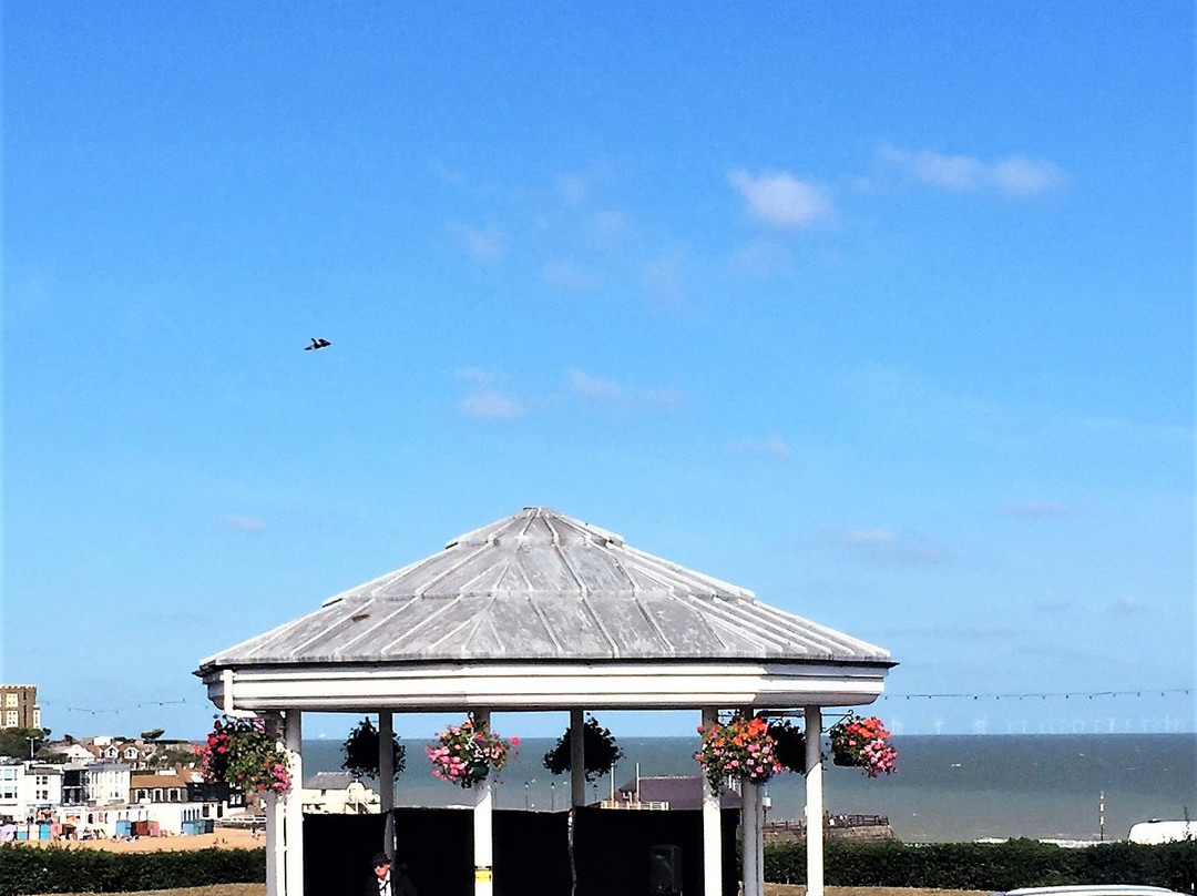 Broadstairs Bandstand景点图片