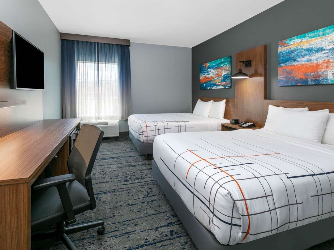 杰克森维尔拉昆塔温德姆套房酒店主图