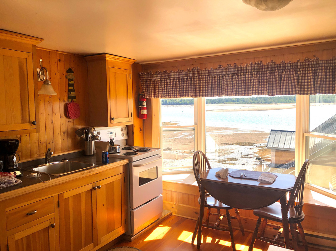 Seaside Beach Resort主图