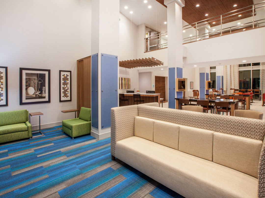 Holiday Inn Express & Suites Seymour By IHG主图
