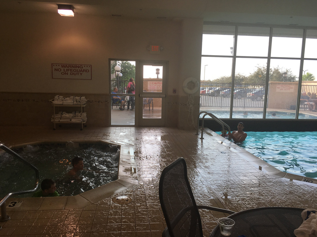 Drury Inn & Suites St. Louis Arnold主图