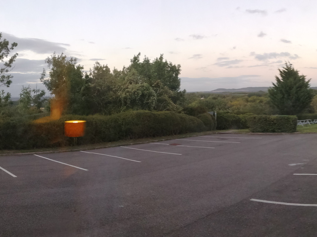 Premier Inn Tring主图