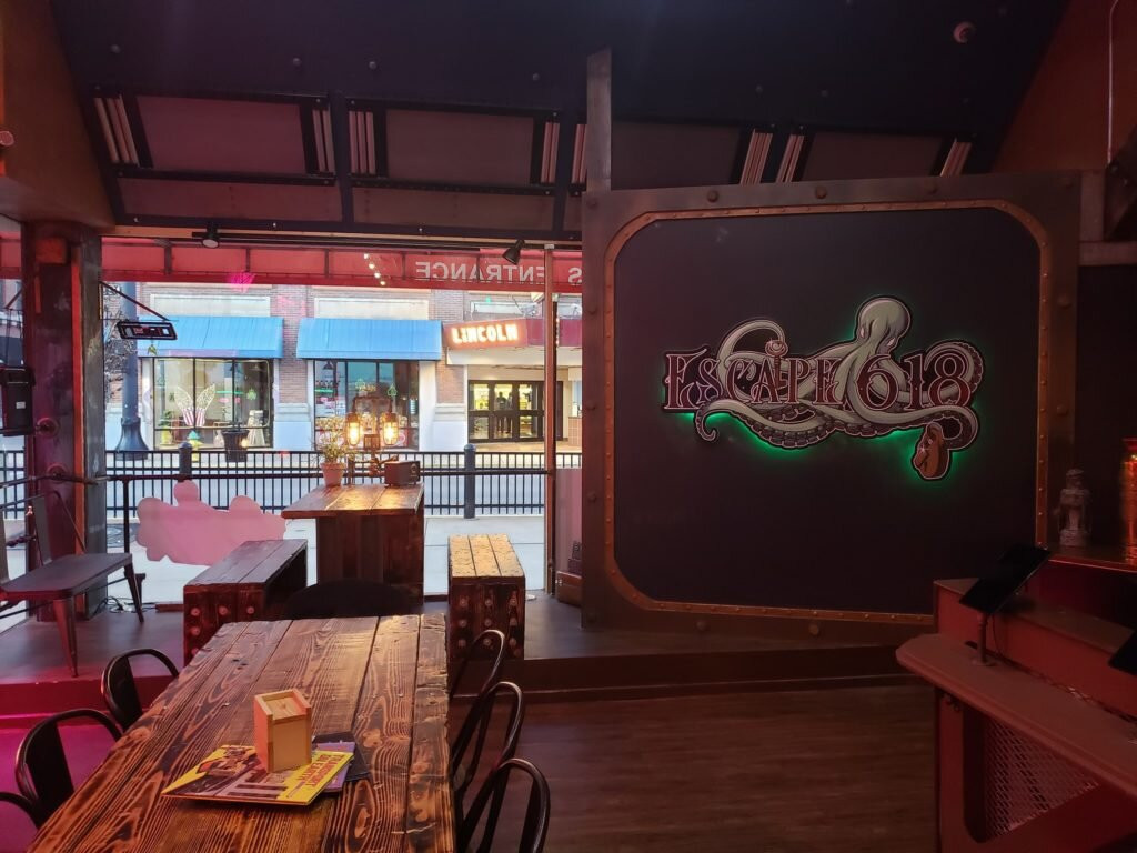 Freeburg旅游景点-Escape 618