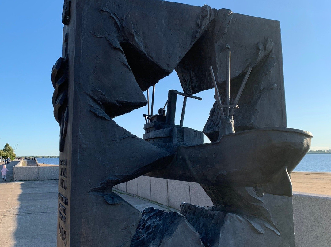Severnaya Dvina Embankment景点图片